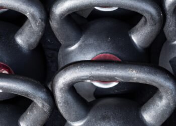 Kettlebell Workouts: Dynamic Training for Strength and Conditioning
